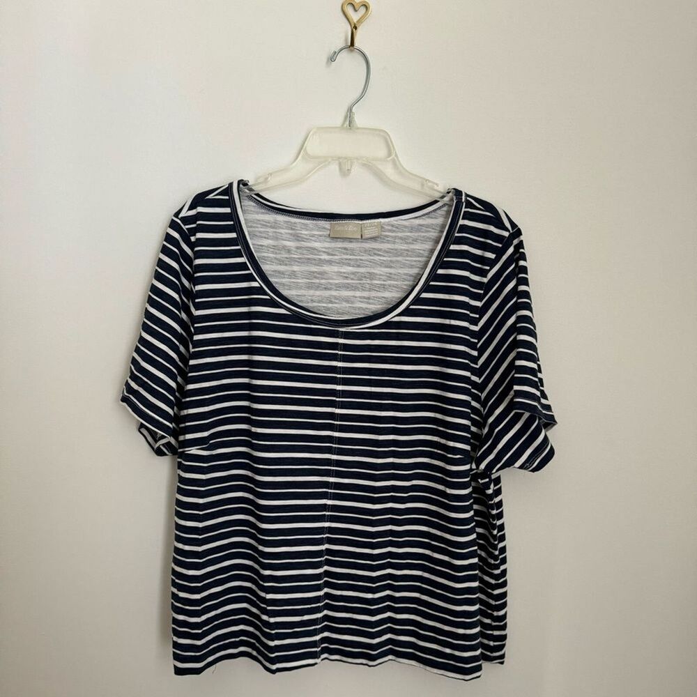 Zim & Zoe Blue and White Striped Top -Plus Size 22